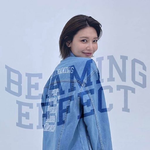 BEAMING EFFECT by #SooYoungChoi (SNSD) Pop-Up Sale Hanoi